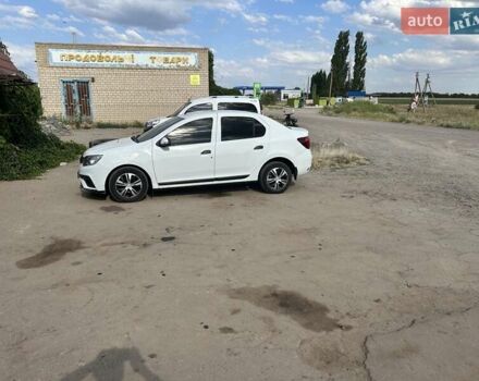 Белый Рено Логан, объемом двигателя 1.46 л и пробегом 252 тыс. км за 6500 $, фото 2 на Automoto.ua