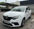 Белый Рено Логан, объемом двигателя 0.9 л и пробегом 238 тыс. км за 5300 $, фото 1 на Automoto.ua