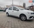 Білий Рено Логан, об'ємом двигуна 1.15 л та пробігом 109 тис. км за 6100 $, фото 1 на Automoto.ua