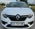 Белый Рено Логан, объемом двигателя 0.9 л и пробегом 142 тыс. км за 5500 $, фото 1 на Automoto.ua