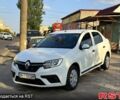 Белый Рено Логан, объемом двигателя 1.5 л и пробегом 290 тыс. км за 3399 $, фото 1 на Automoto.ua