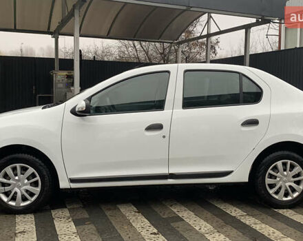 Білий Рено Логан, об'ємом двигуна 1.46 л та пробігом 153 тис. км за 7300 $, фото 3 на Automoto.ua