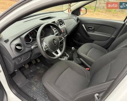 Білий Рено Логан, об'ємом двигуна 0.9 л та пробігом 67 тис. км за 7600 $, фото 8 на Automoto.ua