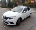 Белый Рено Логан, объемом двигателя 1 л и пробегом 204 тыс. км за 4999 $, фото 9 на Automoto.ua