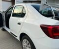 Белый Рено Логан, объемом двигателя 0.9 л и пробегом 142 тыс. км за 5500 $, фото 2 на Automoto.ua