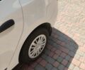 Белый Рено Логан, объемом двигателя 0.9 л и пробегом 156 тыс. км за 7500 $, фото 3 на Automoto.ua