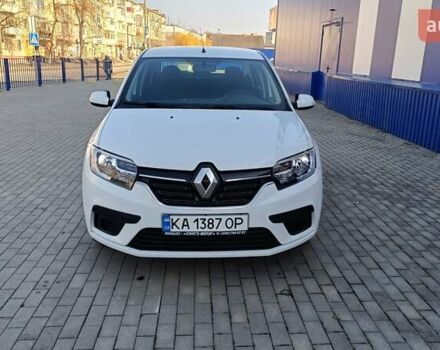 Белый Рено Логан, объемом двигателя 0.9 л и пробегом 134 тыс. км за 6999 $, фото 1 на Automoto.ua