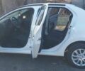 Белый Рено Логан, объемом двигателя 1 л и пробегом 78 тыс. км за 7499 $, фото 21 на Automoto.ua