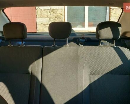 Белый Рено Логан, объемом двигателя 1 л и пробегом 388 тыс. км за 5000 $, фото 7 на Automoto.ua