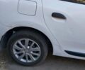 Белый Рено Логан, объемом двигателя 1 л и пробегом 388 тыс. км за 5000 $, фото 18 на Automoto.ua