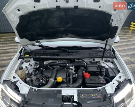 Білий Рено Логан, об'ємом двигуна 1.46 л та пробігом 153 тис. км за 7300 $, фото 17 на Automoto.ua