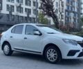 Белый Рено Логан, объемом двигателя 1 л и пробегом 30 тыс. км за 8000 $, фото 1 на Automoto.ua
