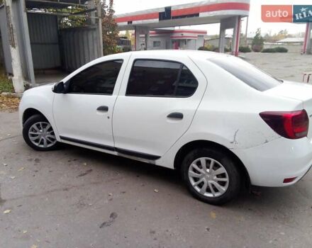 Белый Рено Логан, объемом двигателя 1 л и пробегом 204 тыс. км за 4999 $, фото 7 на Automoto.ua