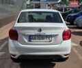 Белый Рено Логан, объемом двигателя 1.5 л и пробегом 395 тыс. км за 6900 $, фото 5 на Automoto.ua