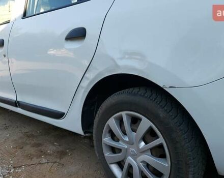 Белый Рено Логан, объемом двигателя 1 л и пробегом 388 тыс. км за 5000 $, фото 15 на Automoto.ua