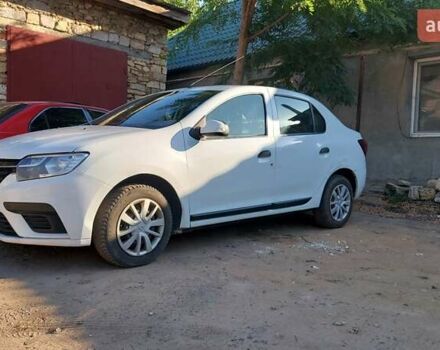 Белый Рено Логан, объемом двигателя 1 л и пробегом 388 тыс. км за 5000 $, фото 3 на Automoto.ua