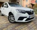 Белый Рено Логан, объемом двигателя 1 л и пробегом 53 тыс. км за 7300 $, фото 1 на Automoto.ua