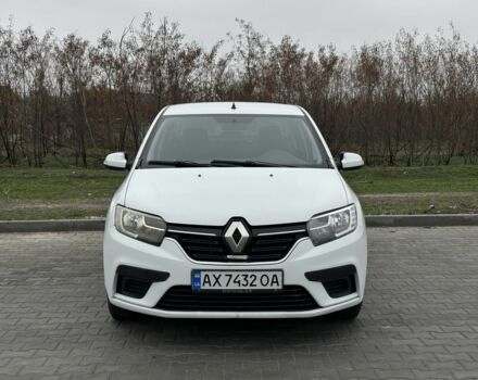 Белый Рено Логан, объемом двигателя 1 л и пробегом 242 тыс. км за 4500 $, фото 2 на Automoto.ua