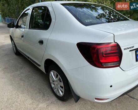 Белый Рено Логан, объемом двигателя 1 л и пробегом 81 тыс. км за 7450 $, фото 3 на Automoto.ua