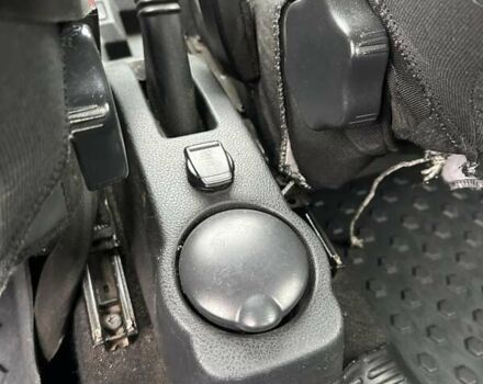 Белый Рено Логан, объемом двигателя 1 л и пробегом 194 тыс. км за 5500 $, фото 17 на Automoto.ua