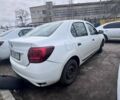 Белый Рено Логан, объемом двигателя 0.9 л и пробегом 290 тыс. км за 4000 $, фото 2 на Automoto.ua