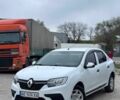 Белый Рено Логан, объемом двигателя 1 л и пробегом 310 тыс. км за 4700 $, фото 1 на Automoto.ua