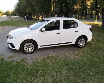 Белый Рено Логан, объемом двигателя 1 л и пробегом 184 тыс. км за 5200 $, фото 5 на Automoto.ua