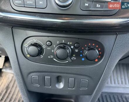 Рено Логан 2019 у Хмельницькому на Automoto.ua Білий Рено Логан, об'ємом двигуна 0.9 л та пробігом 86 тис. км за 5999 $, фото 34 на Automoto.ua