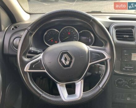 Белый Рено Логан, объемом двигателя 1 л и пробегом 159 тыс. км за 5500 $, фото 9 на Automoto.ua