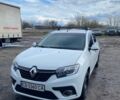 Белый Рено Логан, объемом двигателя 1.46 л и пробегом 250 тыс. км за 8500 $, фото 1 на Automoto.ua