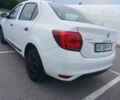 Білий Рено Логан, об'ємом двигуна 1 л та пробігом 210 тис. км за 3950 $, фото 3 на Automoto.ua