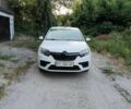 Білий Рено Логан, об'ємом двигуна 1 л та пробігом 190 тис. км за 4500 $, фото 4 на Automoto.ua