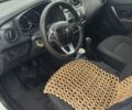 Белый Рено Логан, объемом двигателя 1 л и пробегом 330 тыс. км за 4200 $, фото 1 на Automoto.ua