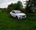 Белый Рено Логан, объемом двигателя 1.5 л и пробегом 80 тыс. км за 9800 $, фото 1 на Automoto.ua