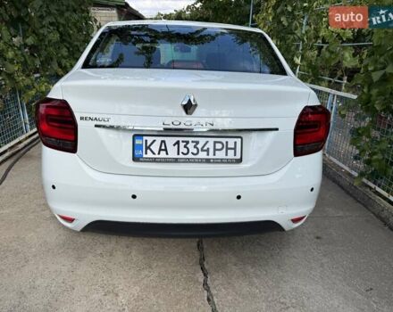 Белый Рено Логан, объемом двигателя 1 л и пробегом 81 тыс. км за 7450 $, фото 4 на Automoto.ua