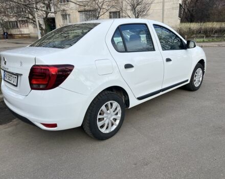 Белый Рено Логан, объемом двигателя 1.5 л и пробегом 180 тыс. км за 6800 $, фото 4 на Automoto.ua