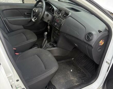 Белый Рено Логан, объемом двигателя 1 л и пробегом 90 тыс. км за 6999 $, фото 10 на Automoto.ua