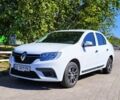 Белый Рено Логан, объемом двигателя 1 л и пробегом 135 тыс. км за 7300 $, фото 1 на Automoto.ua