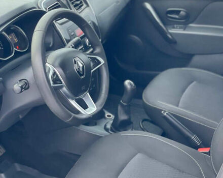 Белый Рено Логан, объемом двигателя 1 л и пробегом 176 тыс. км за 6200 $, фото 5 на Automoto.ua