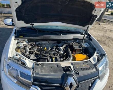 Рено Логан 2019 у Сумах на Automoto.ua Білий Рено Логан, об'ємом двигуна 1 л та пробігом 198 тис. км за 5500 $, фото 15 на Automoto.ua