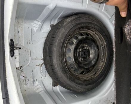 Білий Рено Логан, об'ємом двигуна 0 л та пробігом 90 тис. км за 6999 $, фото 11 на Automoto.ua