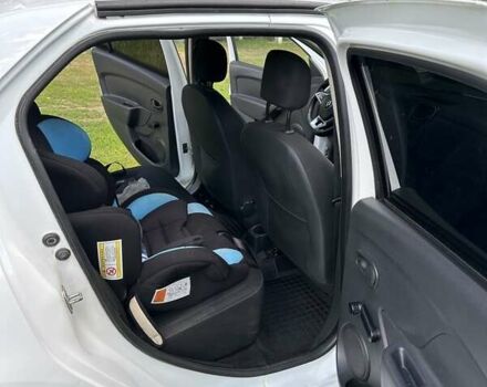 Белый Рено Логан, объемом двигателя 1.46 л и пробегом 102 тыс. км за 8000 $, фото 11 на Automoto.ua