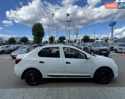 Білий Рено Логан, об'ємом двигуна 1 л та пробігом 103 тис. км за 7113 $, фото 4 на Automoto.ua