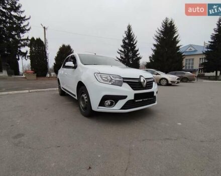 Білий Рено Логан, об'ємом двигуна 1.46 л та пробігом 124 тис. км за 8499 $, фото 1 на Automoto.ua