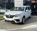 Белый Рено Логан, объемом двигателя 1 л и пробегом 159 тыс. км за 5500 $, фото 1 на Automoto.ua