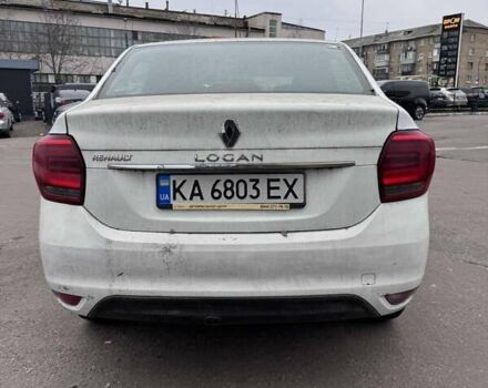 Белый Рено Логан, объемом двигателя 1 л и пробегом 249 тыс. км за 3400 $, фото 4 на Automoto.ua