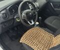 Белый Рено Логан, объемом двигателя 1 л и пробегом 330 тыс. км за 4200 $, фото 1 на Automoto.ua