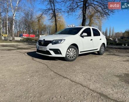 Рено Логан 2019 у Сумах на Automoto.ua Білий Рено Логан, об'ємом двигуна 1 л та пробігом 198 тис. км за 5500 $, фото 20 на Automoto.ua