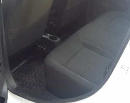 Белый Рено Логан, объемом двигателя 1 л и пробегом 162 тыс. км за 5500 $, фото 11 на Automoto.ua