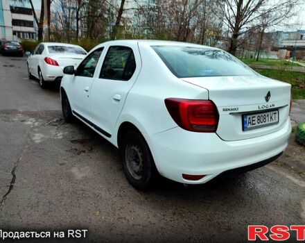 Білий Рено Логан, об'ємом двигуна 1 л та пробігом 180 тис. км за 4299 $, фото 1 на Automoto.ua